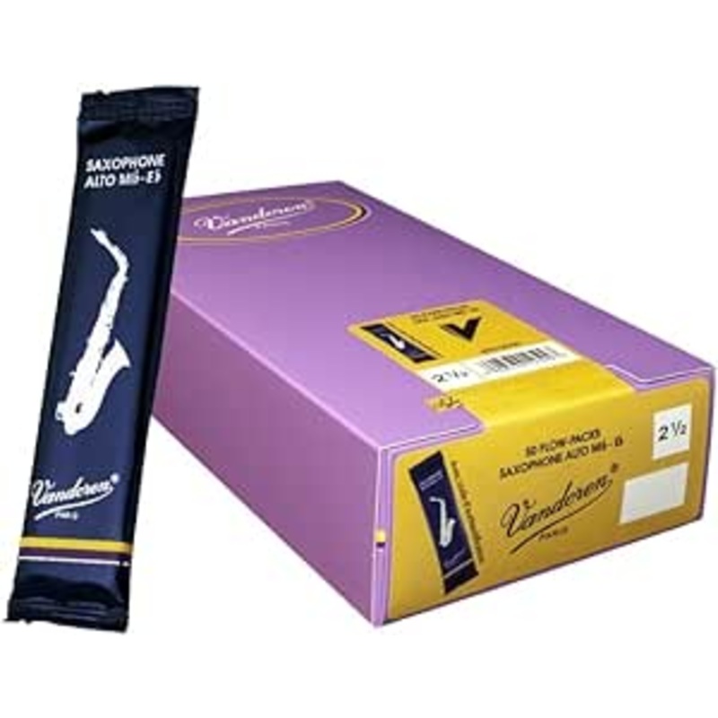 Vandoren SR2115/50 Traditonal Alto Saxophone Reeds Strength – 1.5 (Box of 50)