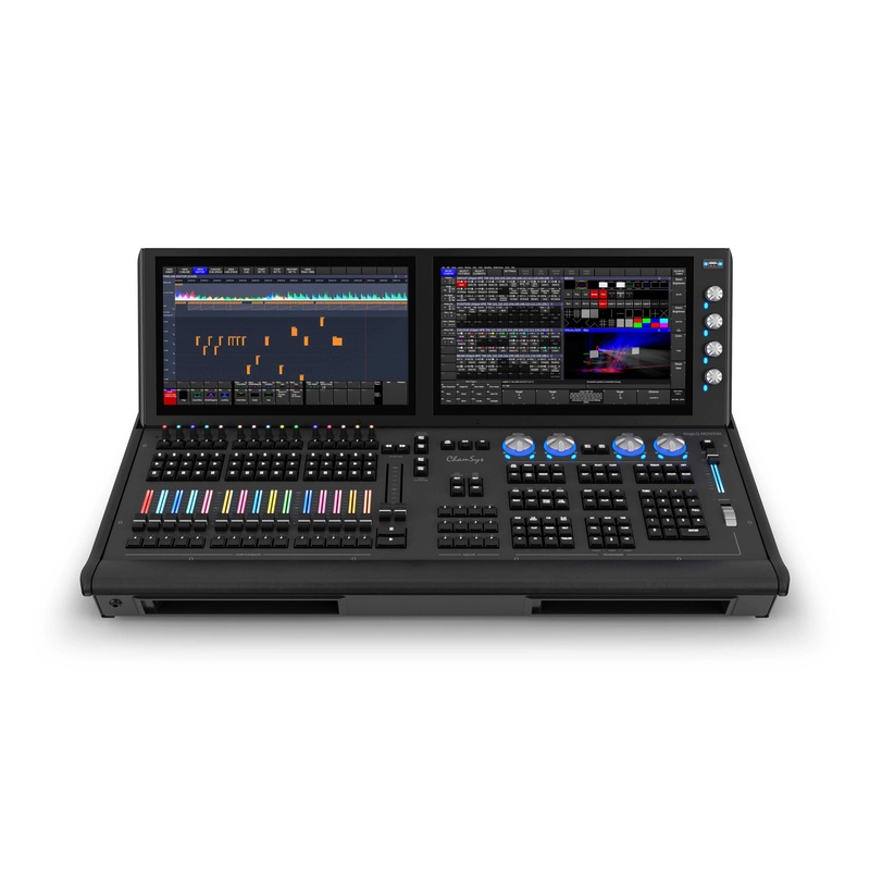 Chamsys MQ500M-PLUS MagicQ Stadium Console With Flight Case